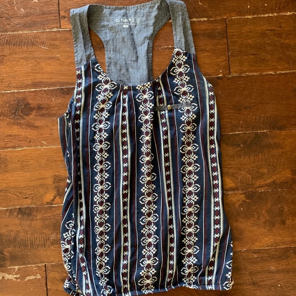 Twik Tank - Picture 1 of 3